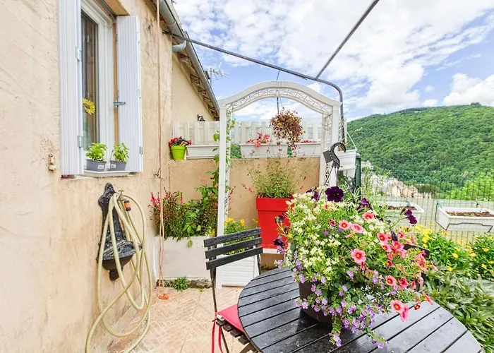 Casa vacanze Stunning In Laurent D'olt *