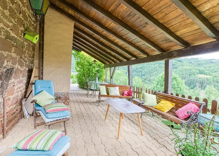 Stunning In Laurent D'olt Saint-Laurent-dʼOlt